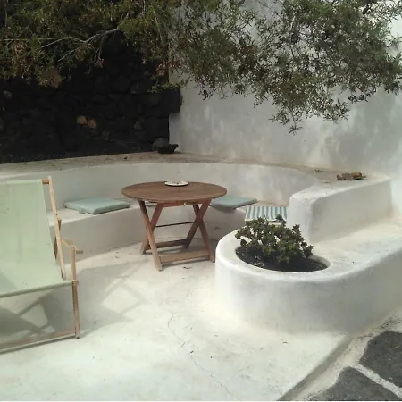 Patio I *