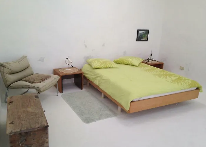 Patio I *